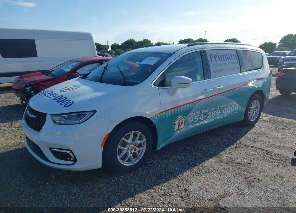 2022 CHRYSLER PACIFICA TOURING L VIN: 2C4RC1BG1NR107196