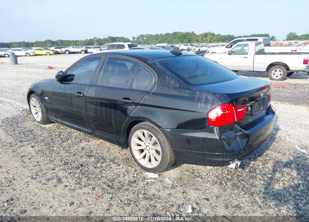 2011 BMW 328I VIN: WBAPH7C51BE680792