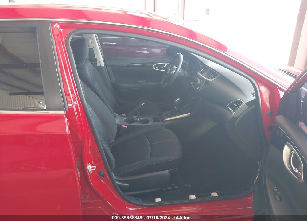 2018 NISSAN SENTRA SV VIN: 3N1AB7AP1JY238677