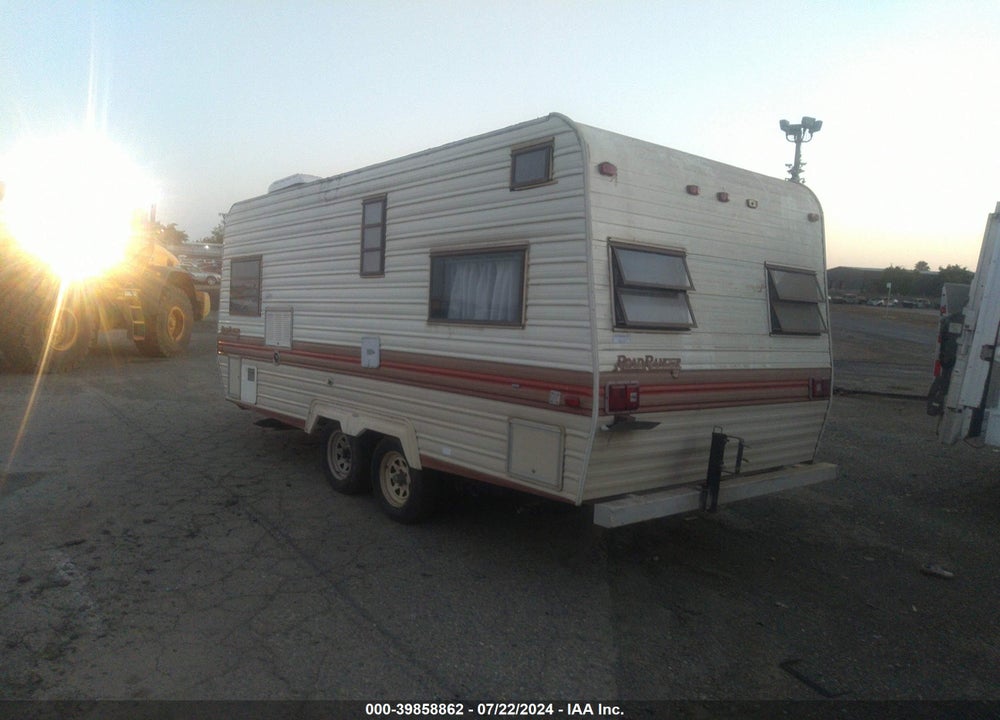 1988 ROAD RANGER KIT VIN: 1K322AJ14JB206140