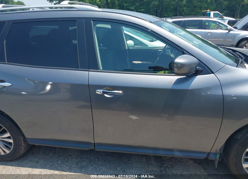 2018 NISSAN PATHFINDER SV VIN: 5N1DR2MNXJC671065