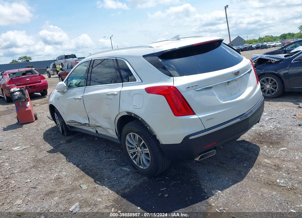 2018 CADILLAC XT5 LUXURY VIN: 1GYKNDRS5JZ199477