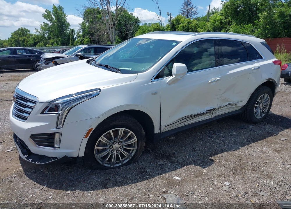 2018 CADILLAC XT5 LUXURY VIN: 1GYKNDRS5JZ199477