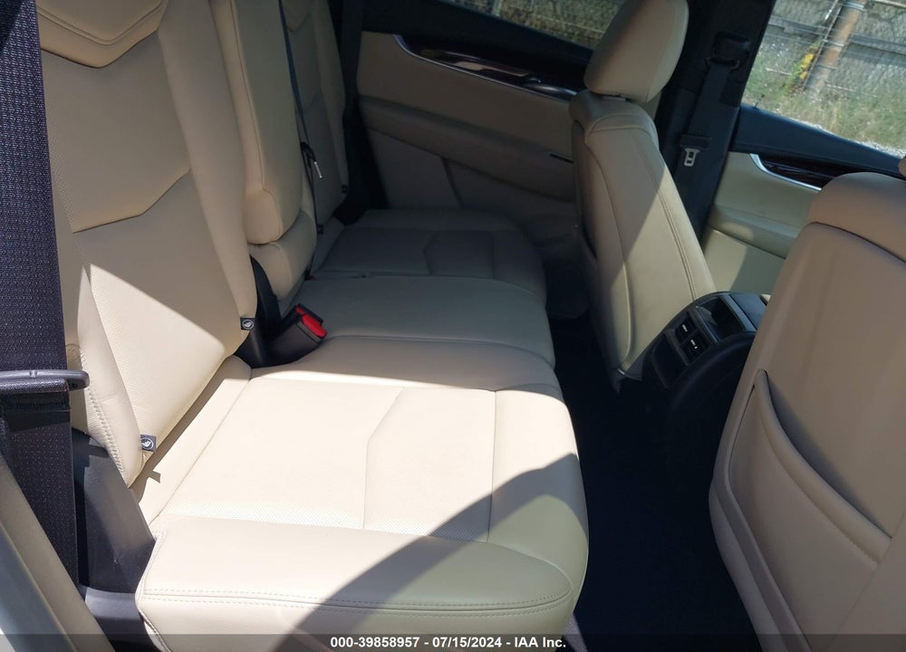 2018 CADILLAC XT5 LUXURY VIN: 1GYKNDRS5JZ199477