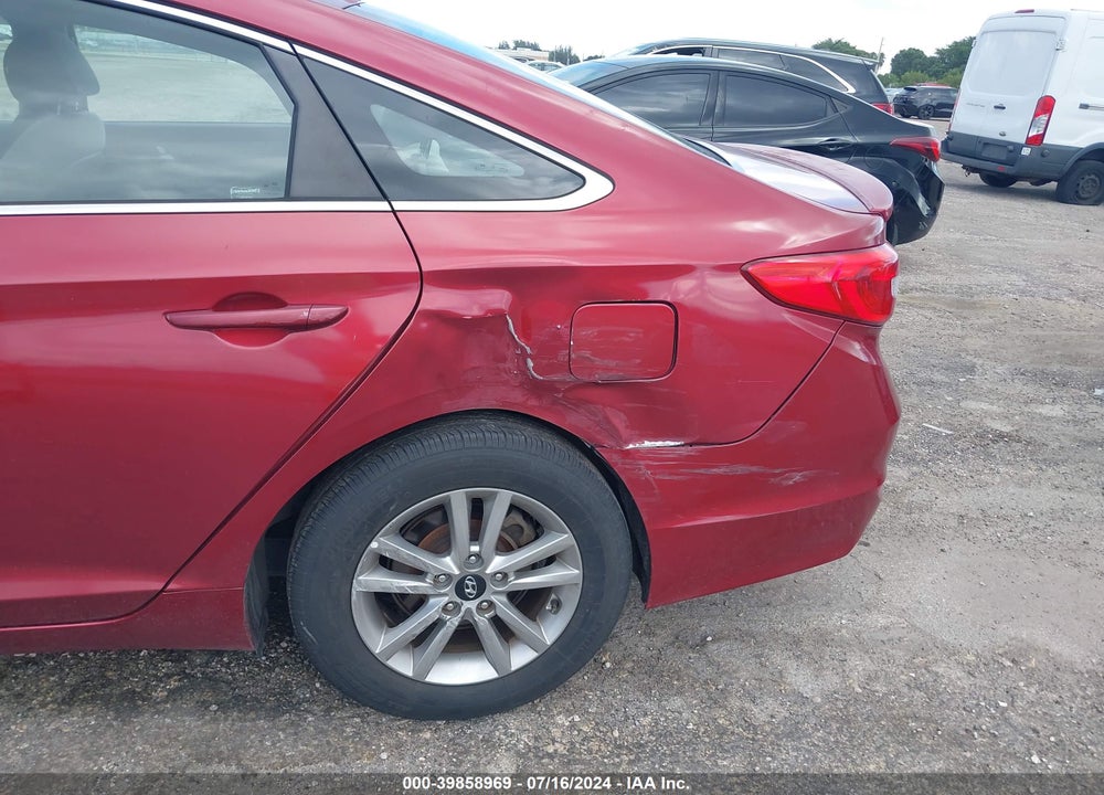 2016 HYUNDAI SONATA SE VIN: 5NPE24AF4GH384940