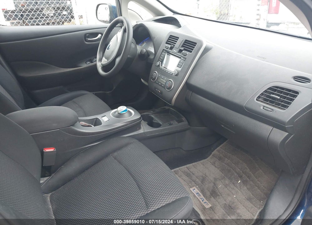 2017 NISSAN LEAF S VIN: 1N4BZ0CP2HC301795