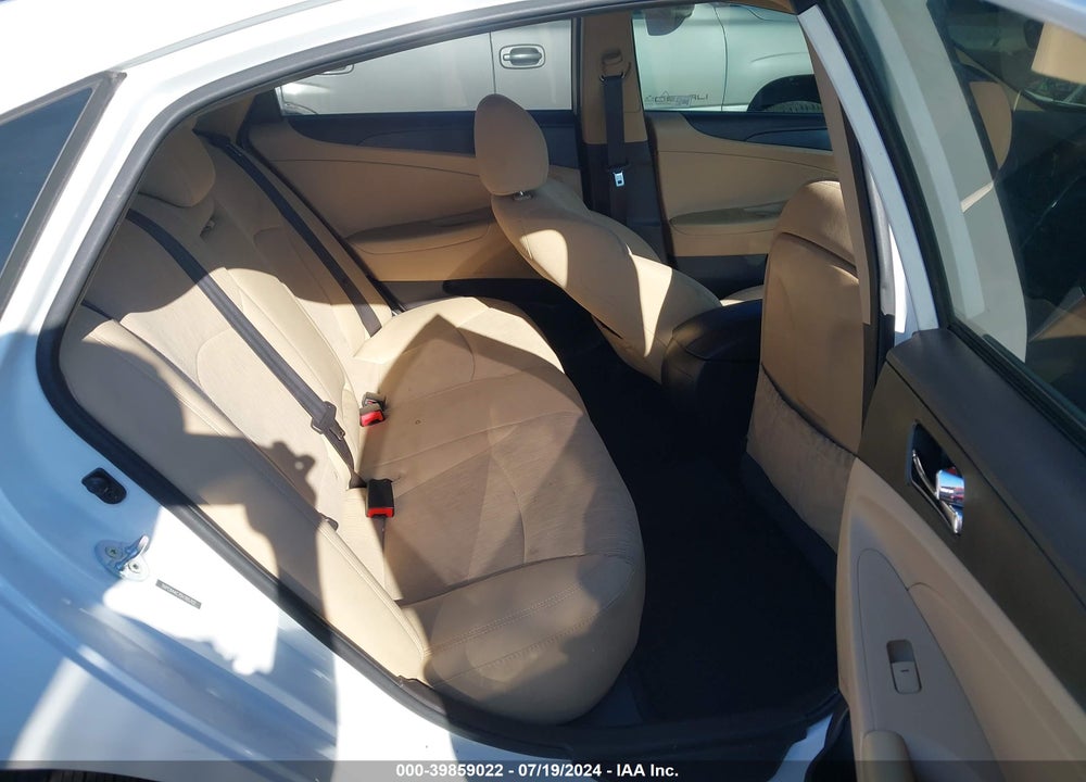 2013 HYUNDAI SONATA GLS VIN: 5NPEB4AC7DH765702