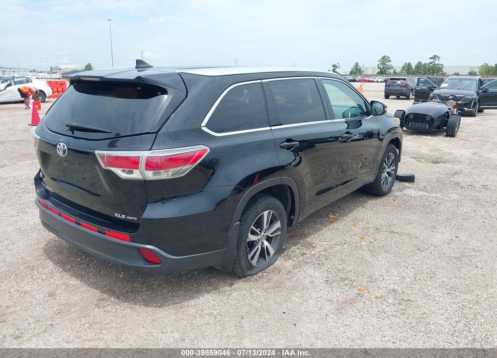 2016 TOYOTA HIGHLANDER XLE V6 VIN: 5TDJKRFH6GS336260