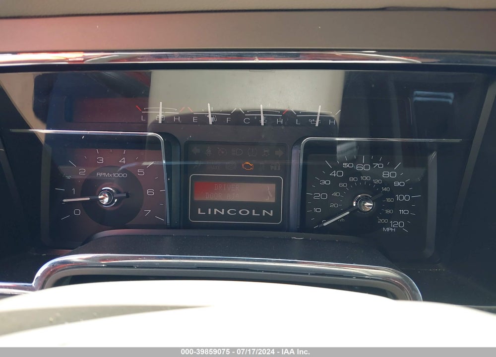 2014 LINCOLN NAVIGATOR L VIN: 5LMJJ3J51EEL01909
