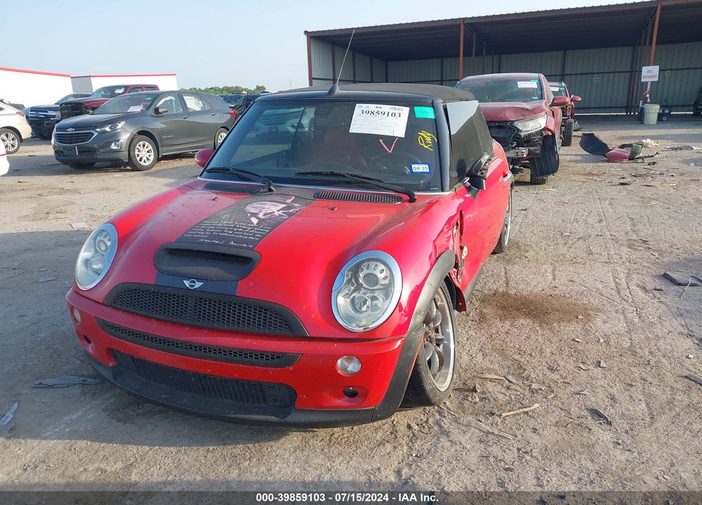 2005 MINI COOPER S VIN: WMWRH33585TF83643