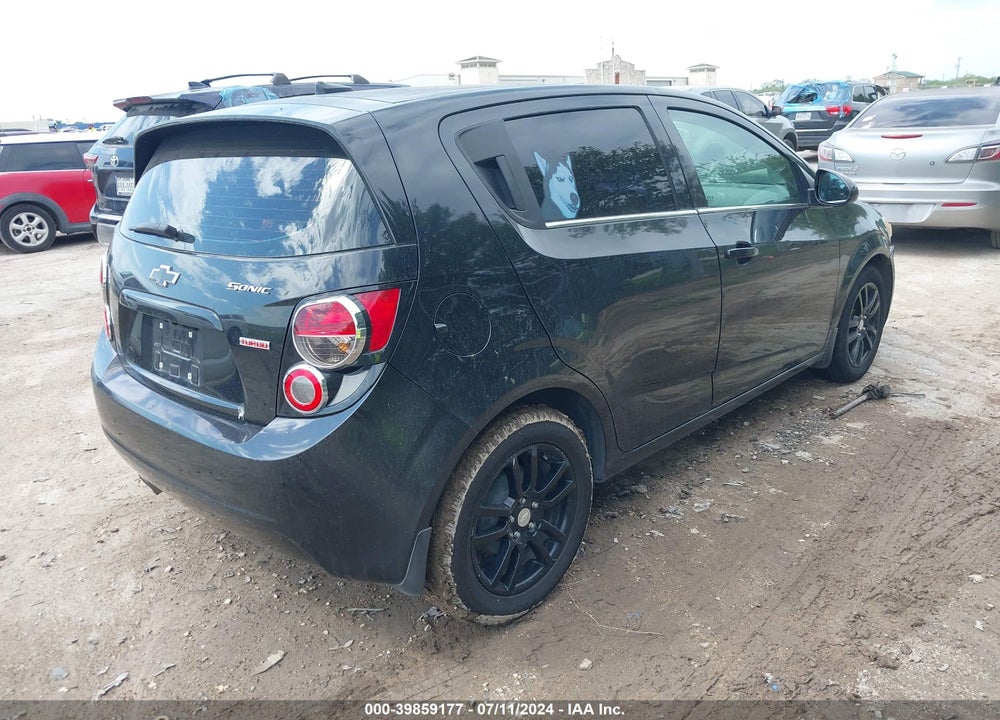 2014 CHEVROLET SONIC LT AUTO VIN: 1G1JC6SB7E4152847