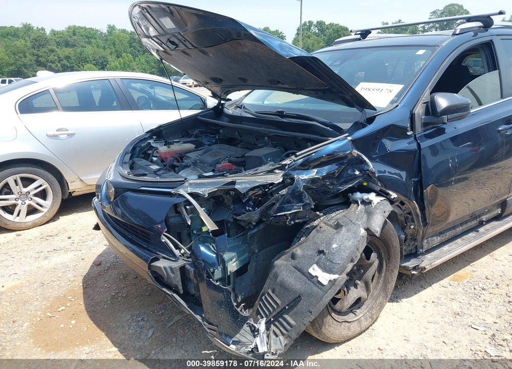 2018 TOYOTA RAV4 LE VIN: JTMZFREV4JJ723621
