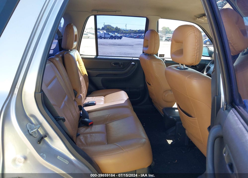 2000 HONDA CR-V LX VIN: JHLRD2842YC000061
