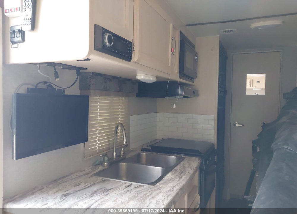 2019 WINNEBAGO MICRO MINI VIN: 54CTM2J25K3044669