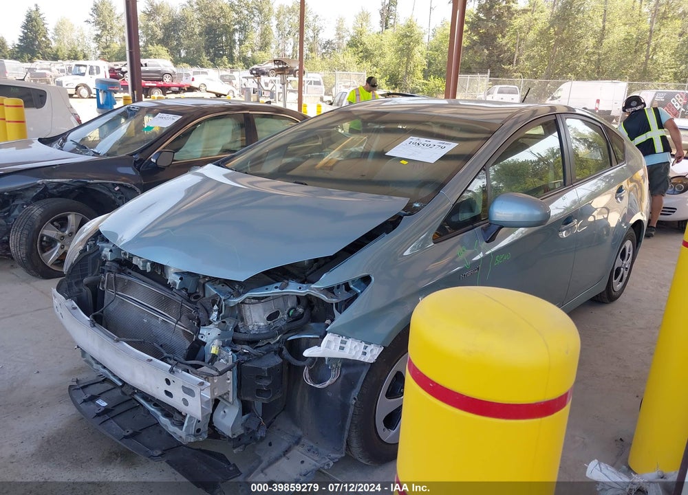 2015 TOYOTA PRIUS TWO VIN: JTDKN3DU3F1896192