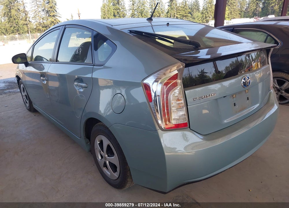 2015 TOYOTA PRIUS TWO VIN: JTDKN3DU3F1896192