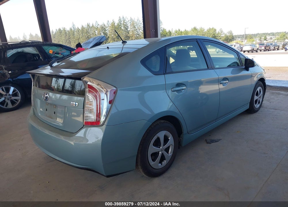 2015 TOYOTA PRIUS TWO VIN: JTDKN3DU3F1896192