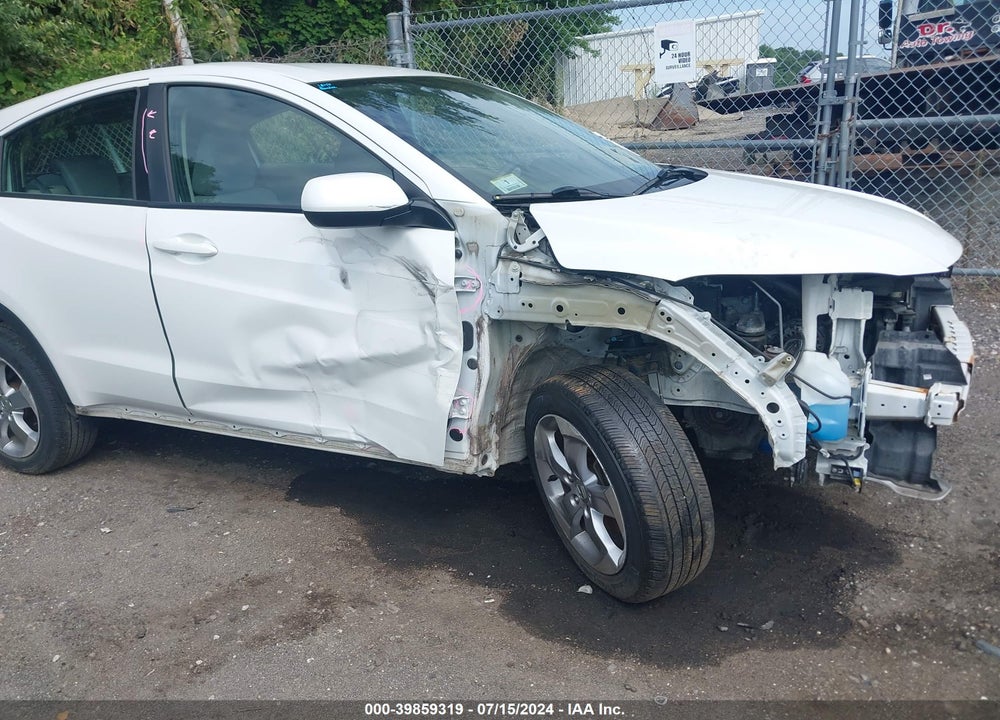 2018 HONDA HR-V LX VIN: 3CZRU6H33JM717269