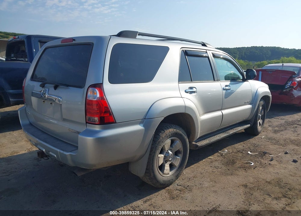 2007 TOYOTA 4RUNNER SR5 V6 VIN: JTEBU14R370128458
