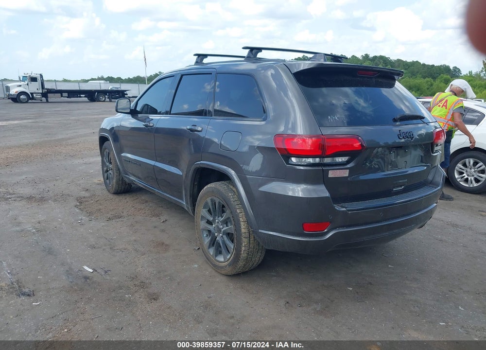 2018 JEEP GRAND CHEROKEE ALTITUDE 4X2 VIN: 1C4RJEAGXJC300576