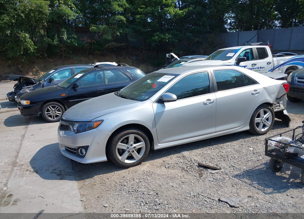 2012 TOYOTA CAMRY SE VIN: 4T1BF1FK8CU194033