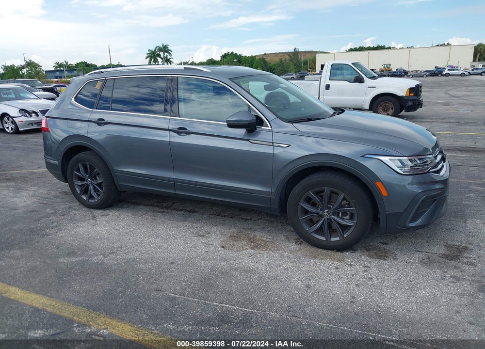 2022 VOLKSWAGEN TIGUAN 2.0T SE VIN: 3VV3B7AX2NM044678