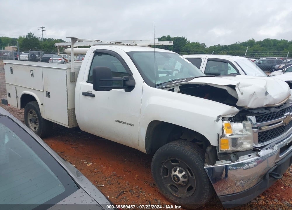 2011 CHEVROLET SILVERADO 2500HD WORK TRUCK VIN: 1GB0CVCG3BF224381