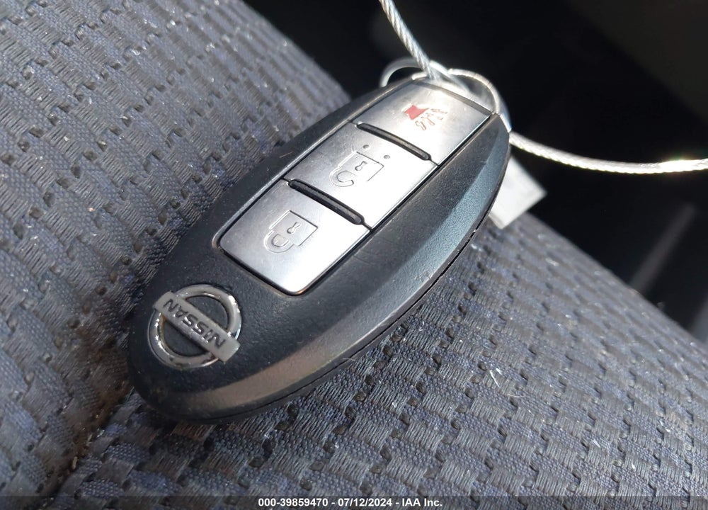 2007 NISSAN VERSA 1.8SL VIN: 3N1BC13E37L350266