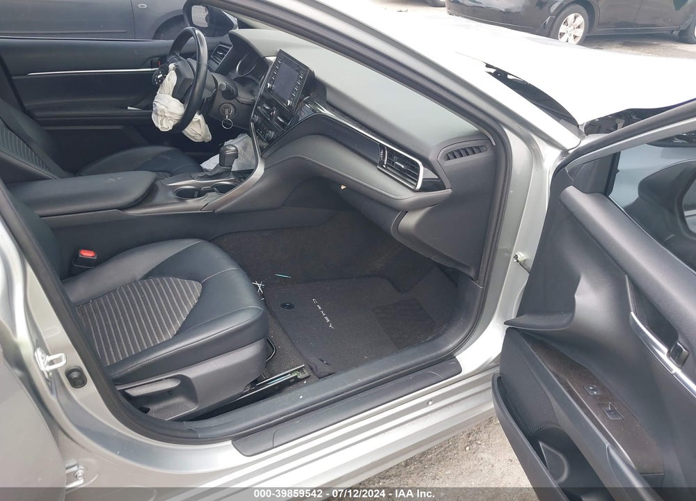 2021 TOYOTA CAMRY SE VIN: 4T1G11AK3MU569386