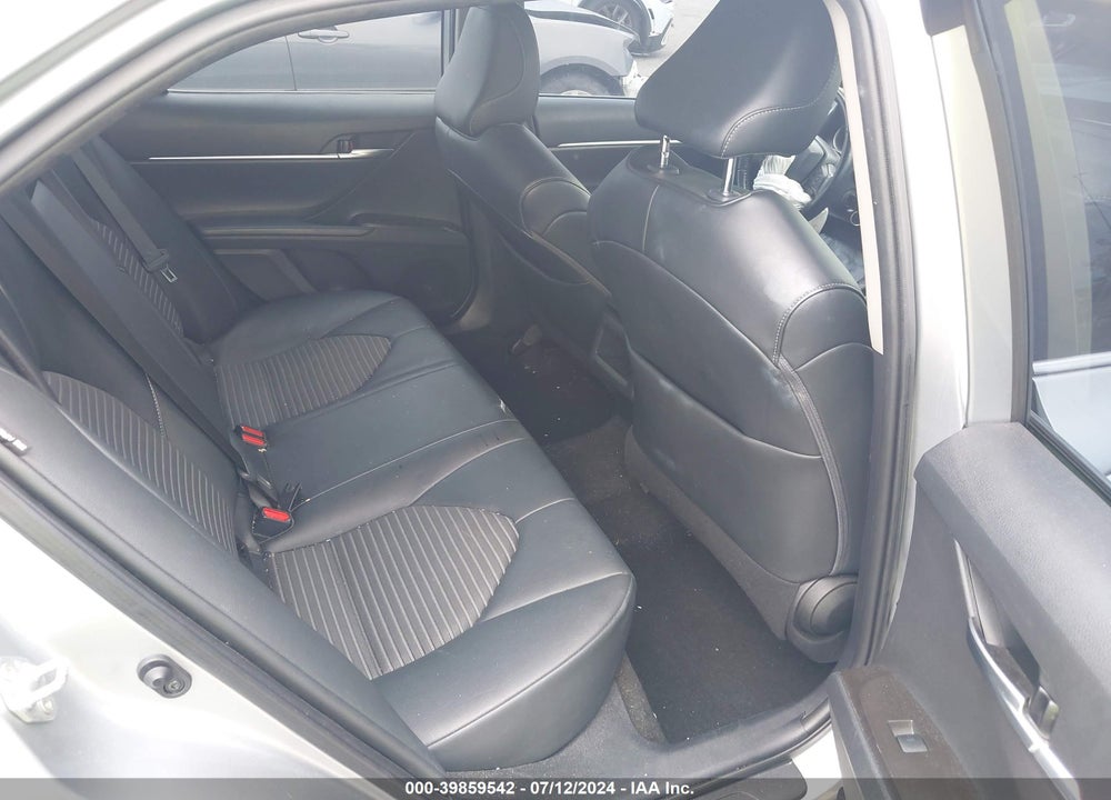 2021 TOYOTA CAMRY SE VIN: 4T1G11AK3MU569386