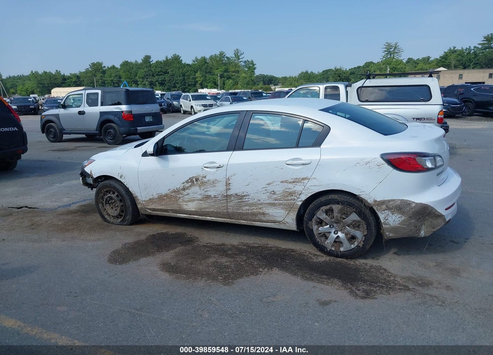 2013 MAZDA 3 I SPORT VIN: JM1BL1UP0D1824397