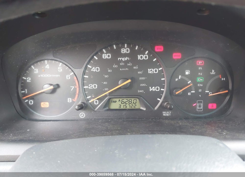 1998 HONDA ACCORD LX VIN: 1HGCG5645WA081629