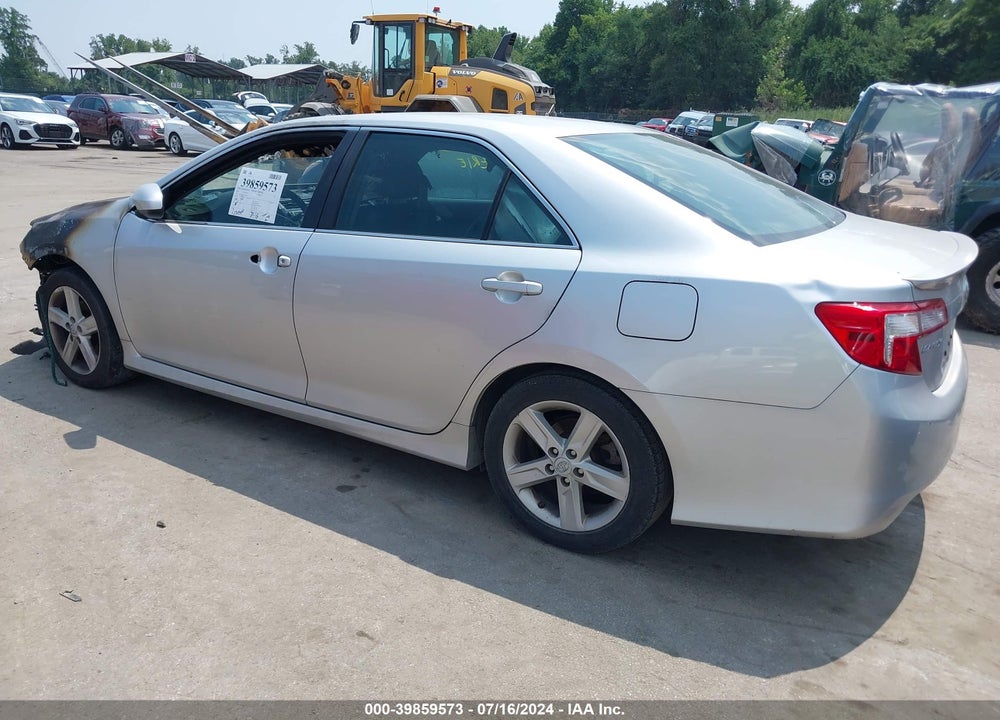 2012 TOYOTA CAMRY SE VIN: 4T1BF1FK9CU118921