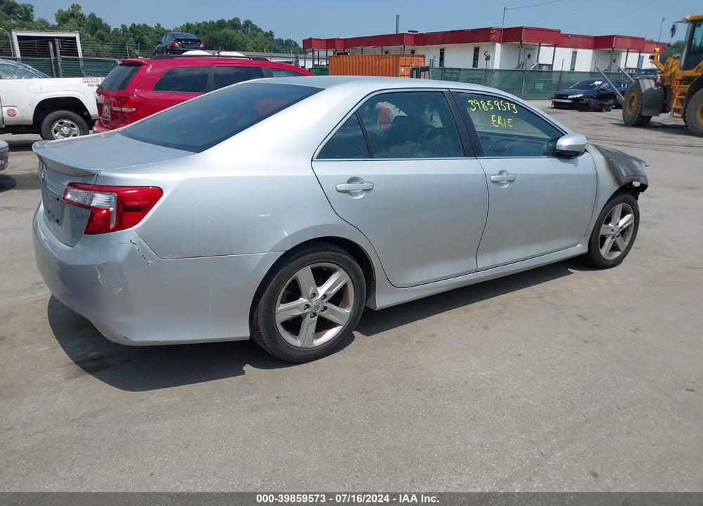 2012 TOYOTA CAMRY SE VIN: 4T1BF1FK9CU118921