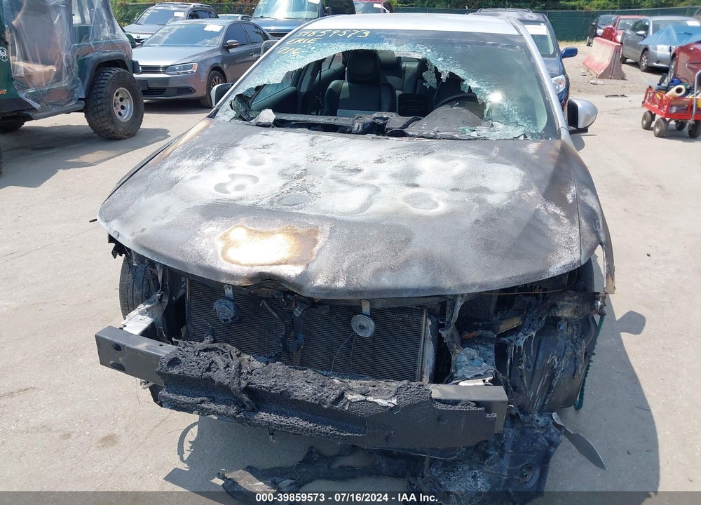 2012 TOYOTA CAMRY SE VIN: 4T1BF1FK9CU118921
