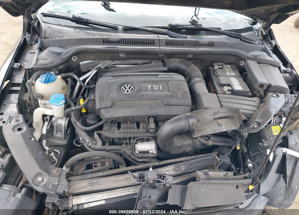2014 VOLKSWAGEN JETTA 1.8T SE VIN: 3VWD17AJ7EM314485