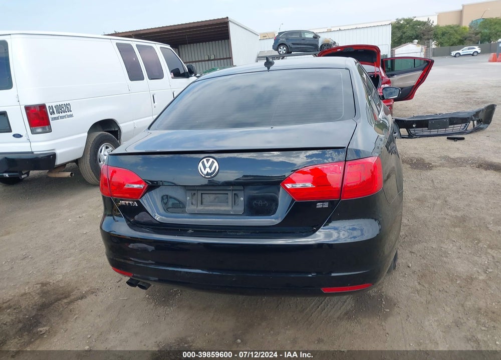 2014 VOLKSWAGEN JETTA 1.8T SE VIN: 3VWD17AJ7EM314485