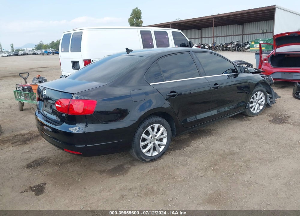 2014 VOLKSWAGEN JETTA 1.8T SE VIN: 3VWD17AJ7EM314485
