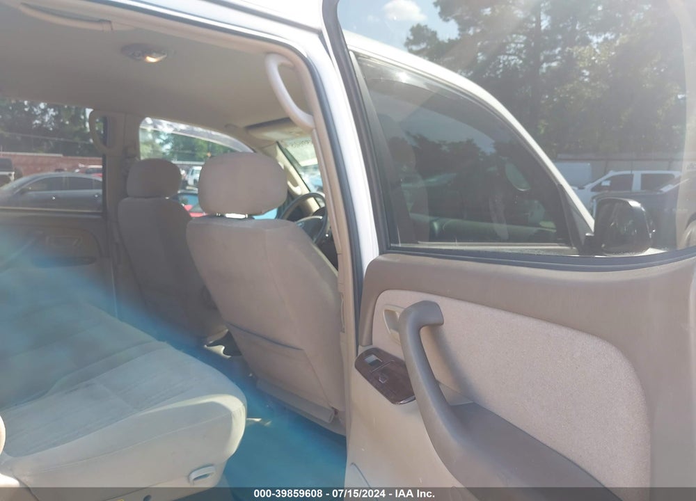 2004 TOYOTA TUNDRA SR5 V8 VIN: 5TBET34144S457276