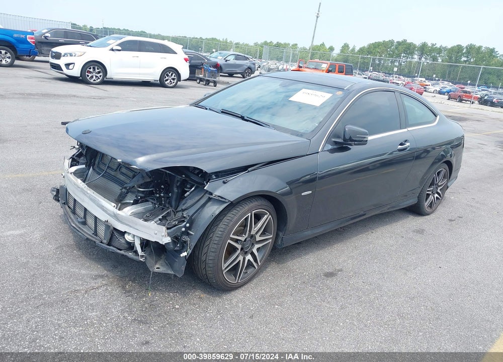 2015 MERCEDES-BENZ C 250 VIN: WDDGJ4HB3FG438106