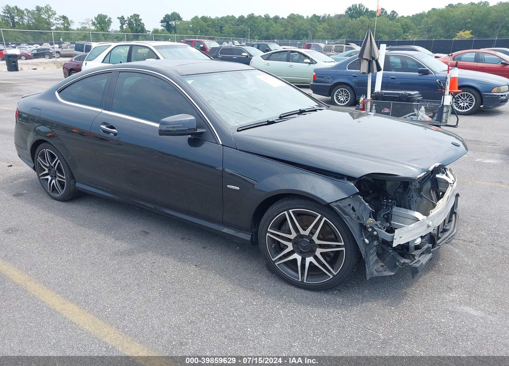 2015 MERCEDES-BENZ C 250 VIN: WDDGJ4HB3FG438106