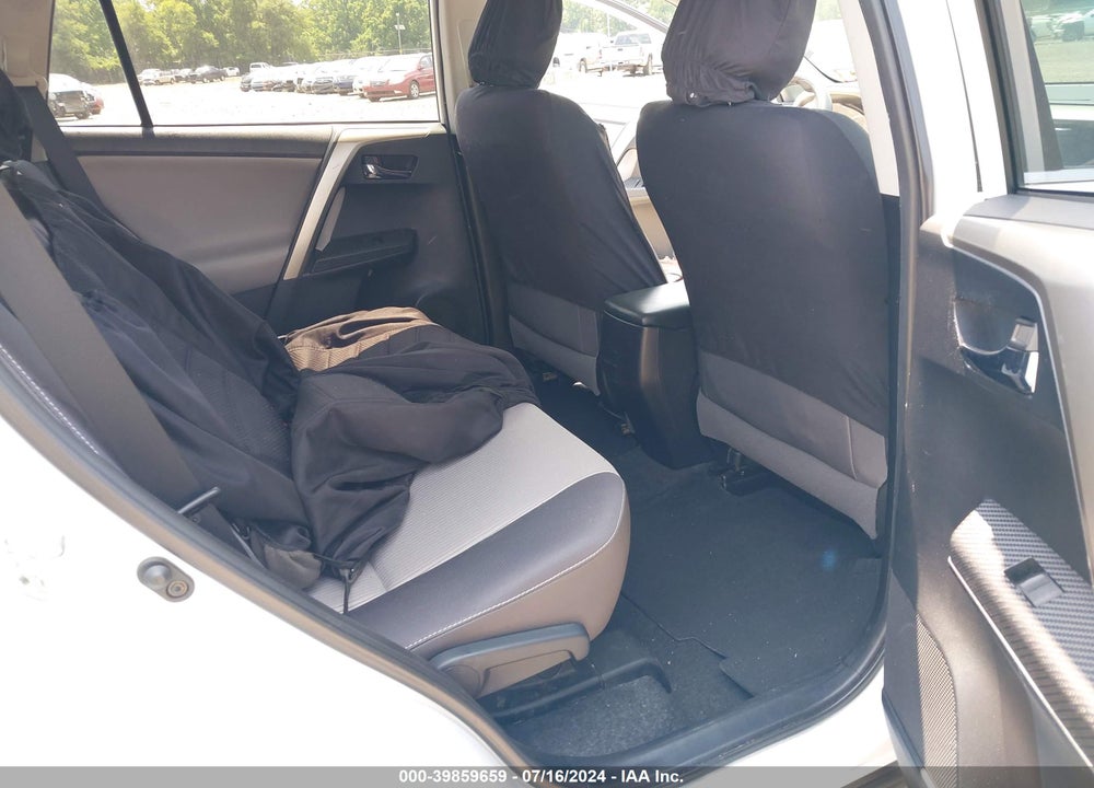 2015 TOYOTA RAV4 XLE VIN: 2T3RFREVXFW378538