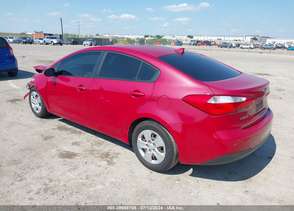 2015 KIA FORTE LX VIN: KNAFX4A66F5427207