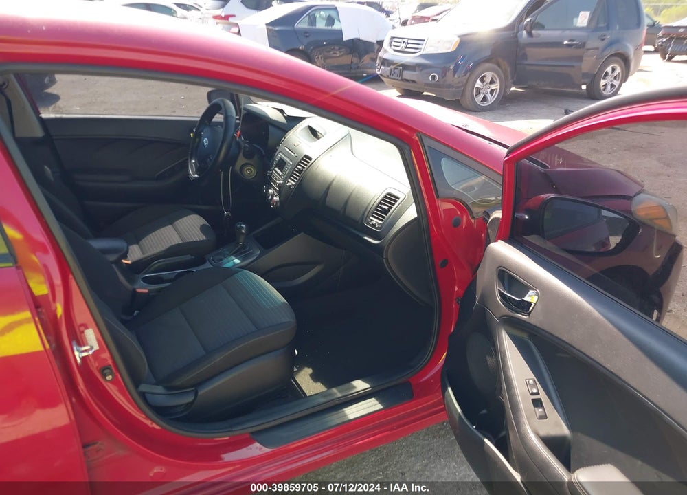 2015 KIA FORTE LX VIN: KNAFX4A66F5427207