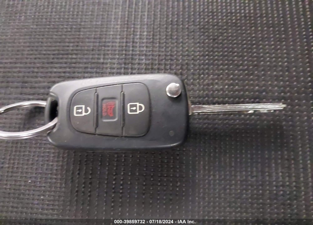 2013 KIA SPORTAGE LX VIN: KNDPBCA26D7494663