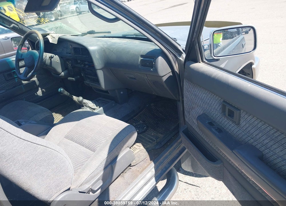 1992 TOYOTA PICKUP 1/2 TON EX LONG WHLBS SR5 VIN: JT4VN13G1N5073538