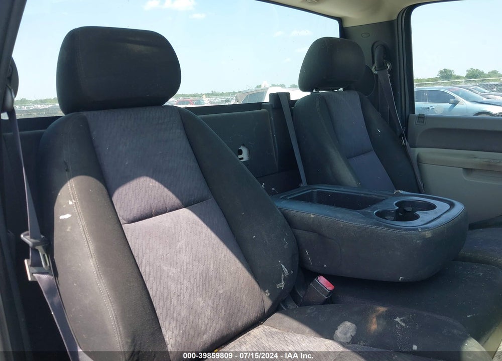 2010 CHEVROLET SILVERADO 1500 WORK TRUCK VIN: 1GCPCPE0XAZ268638