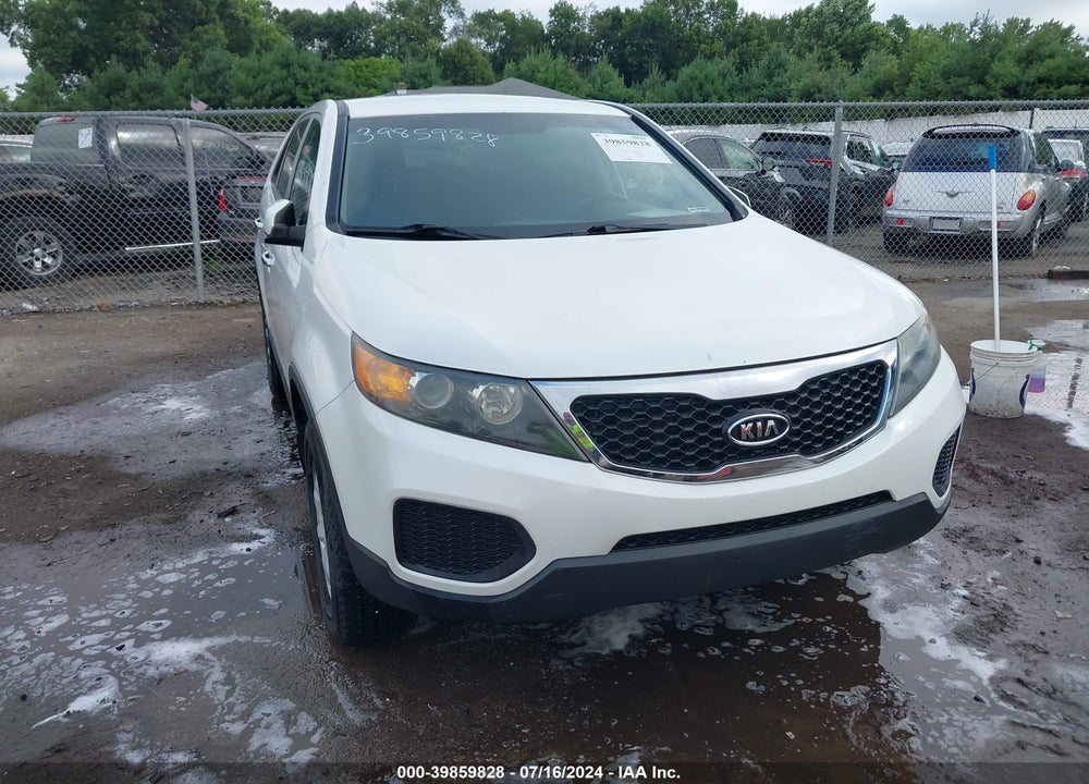 2012 KIA SORENTO LX VIN: 5XYKT4A19CG216037