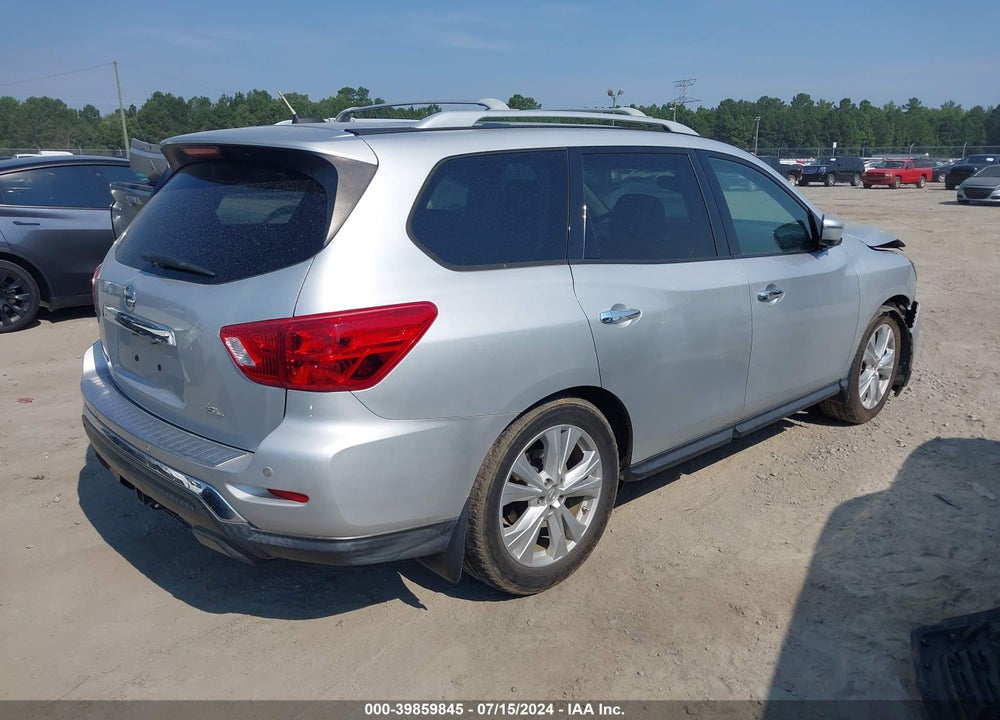 2018 NISSAN PATHFINDER SL VIN: 5N1DR2MN7JC650576