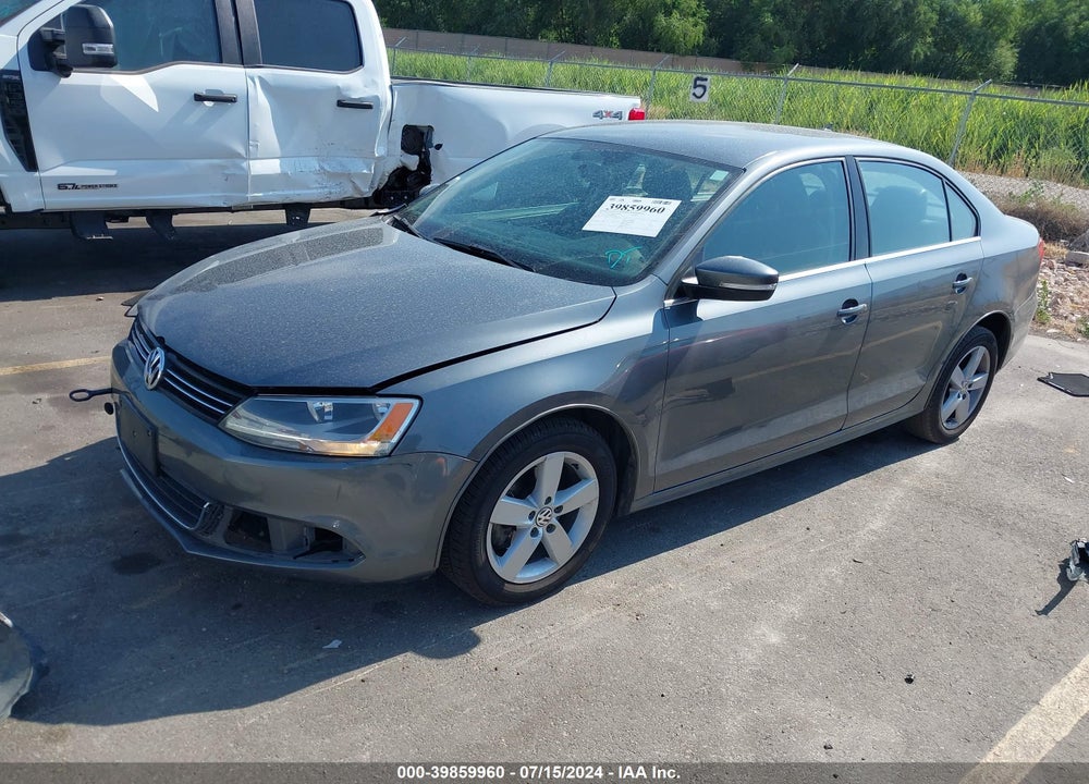 2013 VOLKSWAGEN JETTA 2.0L TDI VIN: 3VW3L7AJ3DM435308